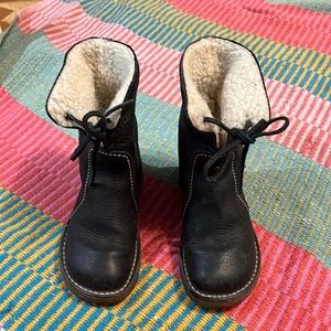 Duck feet Arhus in stone - minimal wear